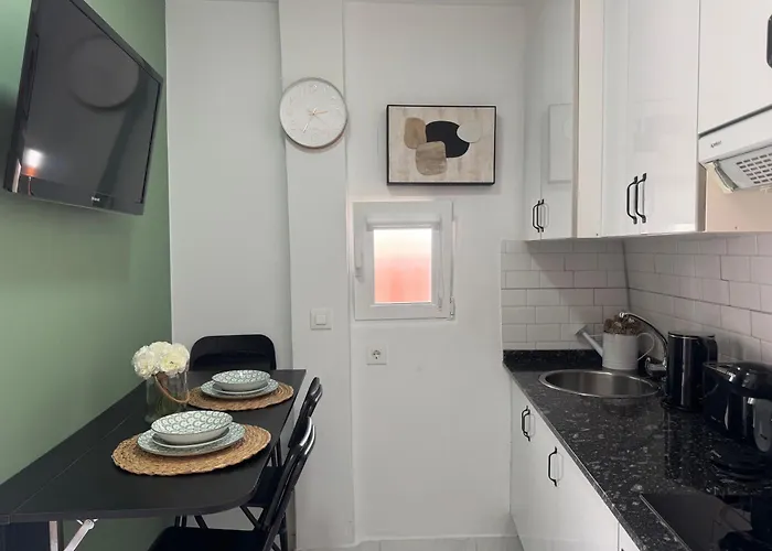 Casa Callao 16 Con Patio Ferienhaus